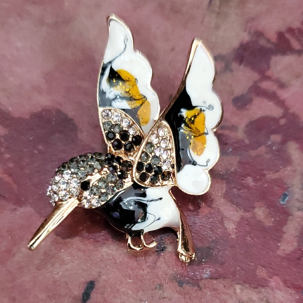 Elegant Enamel Hummingbird Brooch DZ